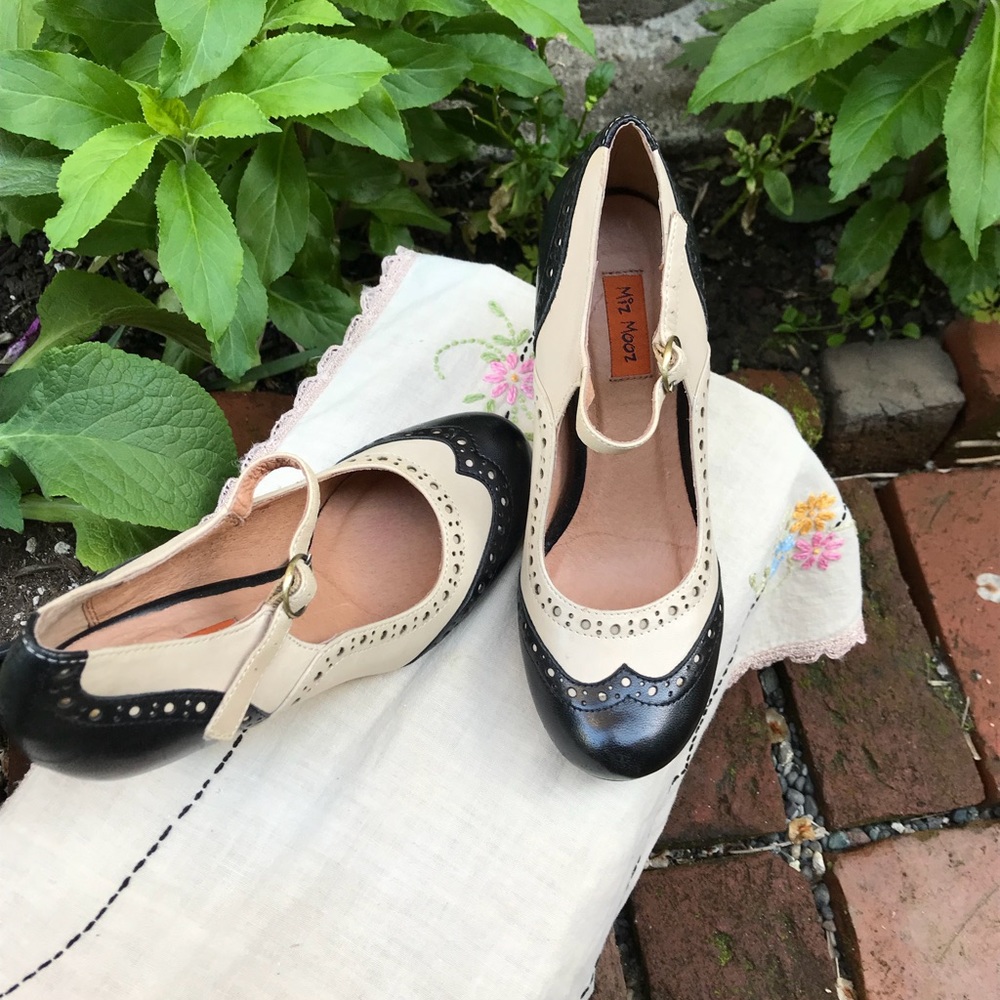 Miz Mooz Safari Women’s Wingtip heels